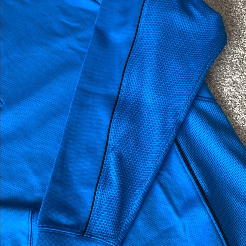 Men’s zip pullover - Picture 3 of 4